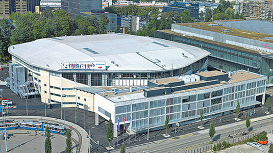 Hallenstadion