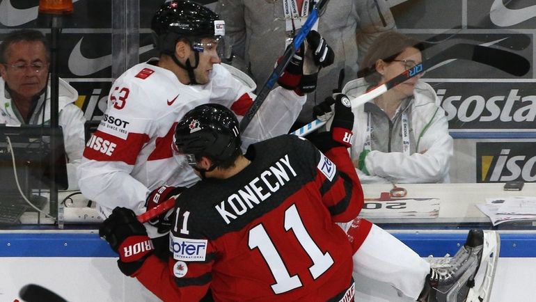 Канада должна выиграть свою группу, даже несмотря на поражение от Швейцарии. Фото REUTERS