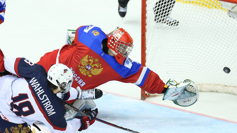 США выбили Россию из чемпионата мира. А затем в Челябинске оконфузились с американским гимном