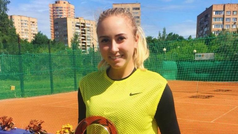 Теннисистка, влюбившая в себя Москву. Кто такая Анастасия Потапова?