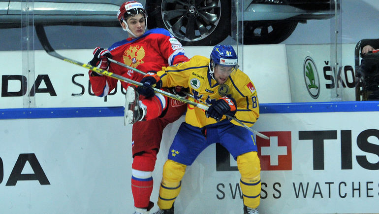 Николай ПРОХОРКИН (слева) – один из шести хоккеистов, вызывавшихся в сборную России на два предыдущих этапа Евротура. Фото Алексей ИВАНОВ, "СЭ"