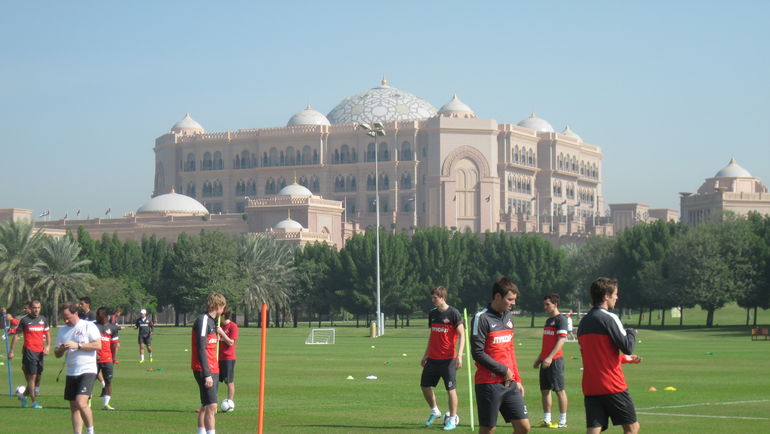 Тренировка "Спартака" в Emirates Palace. Фото "СЭ"