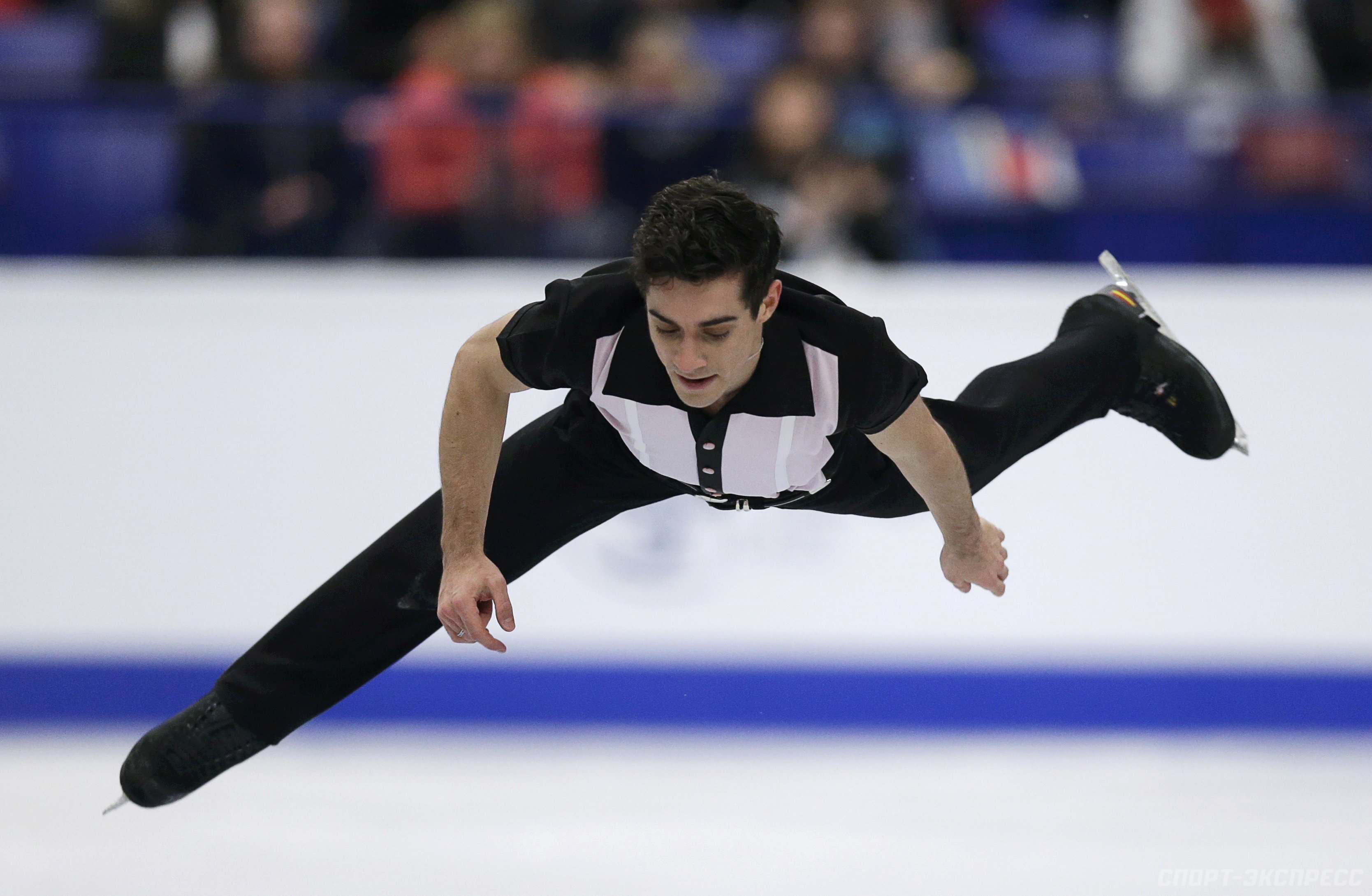Смотреть Ковтун снова стал чемпионом РФ по фигурному катанию 25.12.2015 видео Смотреть Ковтун снова стал чемпионом РФ по фигурному катанию 25.12.2015 видео