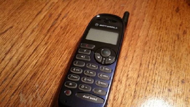 Motorola M3788. Motorola M3788.