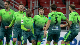 На перерыв в чемпионате "Уфа" ушла шестой.