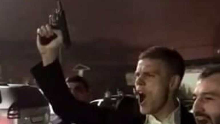 Во время празднования Александр КОКОРИН также пострелял из пистолета. Фото Инстаграм Во время празднования Александр КОКОРИН также пострелял из пистолета. Фото Инстаграм