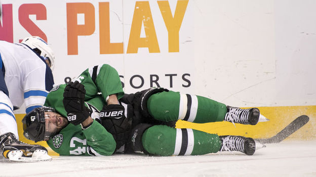 Чемпион НХЛ по трансферам рухнул в тартарары. Не спас даже Радулов