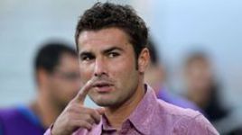 Муту не получил визу в Индию, потому что пришел за ней пьяным