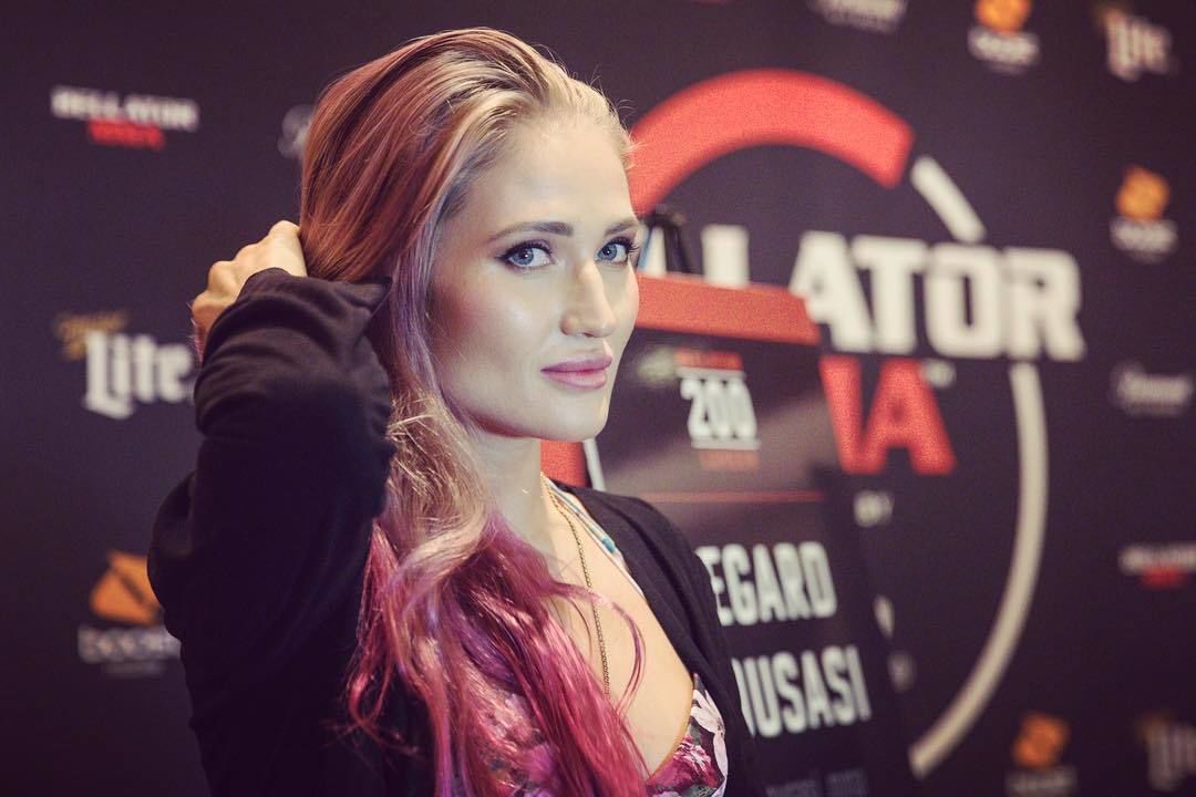 «Богиня красоты!» Российская девушка-боец MMA восхитила подписчиков новым фото