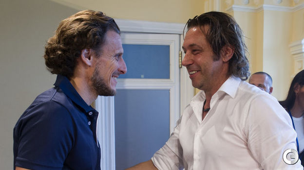 Памятник александру мостовому в испании