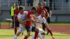 22 сентября. Красноярск. "Енисей" проиграл "Уралу" 1:2 в первом домашнем матче сезона.