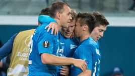 4 октября. Санкт-Петербург. "Зенит" – "Славия" – 1:0. Игроки празднуют гол Александра Кокорина.