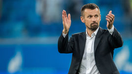 Главный тренер "Зенита" Сергей Семак.