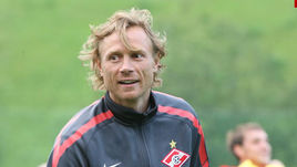 Валерий Карпин.