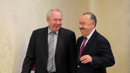 Олег Романцев и Валерий Газзаев.