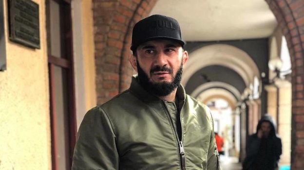 Почему чеченский боец не возвращается в Грозный? Ради новой родины он отказался даже от UFC