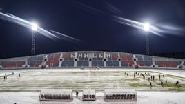 Заснеженный стадион в "Красноярске".