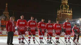 9 декабря 2006 года. Москва. Красная площадь. Сборная СССР - Сборная мира - 10:10.