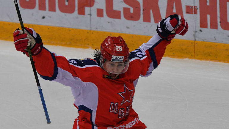 Сюжет года: внук Билялетдинова забросил первую шайбу в КХЛ. В ворота команды своего деда