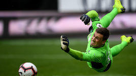 10 мая. Химки. "Динамо" – "Ростов" – 0:0. Вратарь гостей Сергей Песьяков.