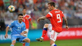 8 июня. Саранск. Россия - Сан-Марино - 9:0. Федор Смолов (№9) оформил дубль.