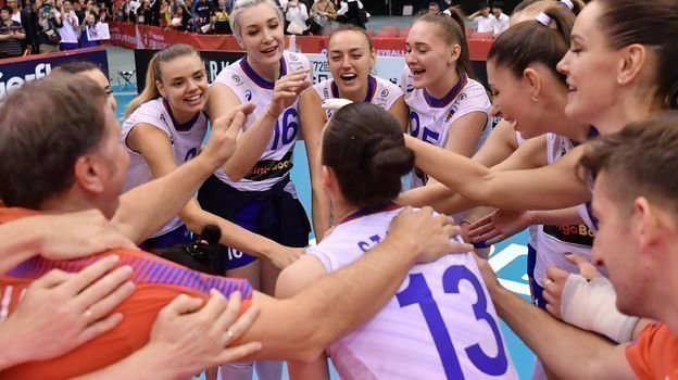 Сборная России по волейболу после серии неудачных турниров заняла третье место на женском Кубке мира, комментарий