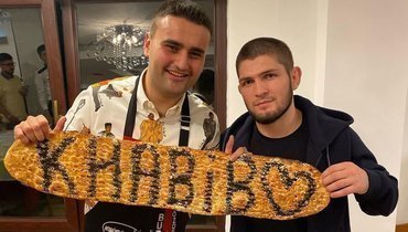 Бурак Оздемир и Хабиб Нурмагомедов.