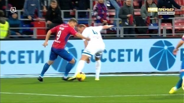 18-я минута матча ЦСКА — «Динамо». 18-я минута матча ЦСКА — «Динамо».