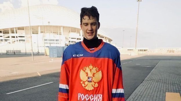 За какую сборную будет выступать талантливый хоккеист Александр Суздалев — Россию или Швецию