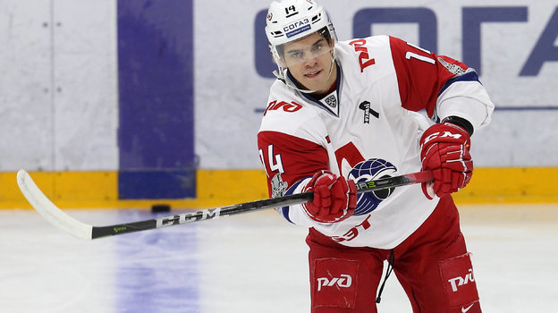 Григорий Денисенко. Фото photo.khl.ru Григорий Денисенко. Фото photo.khl.ru