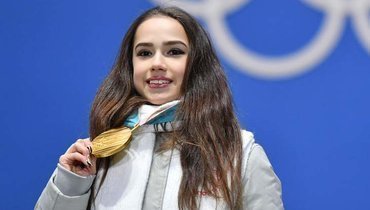 Олимпийская чемпионка Алина Загитова.