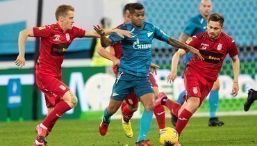 9 марта. Санкт-Петербург. «Зенит» — «Уфа» — 0:0. Сине-бело-голубые не смогли забить во второй игре подряд.