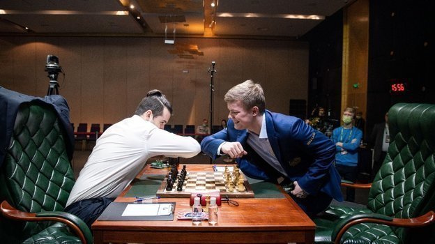 Почему прерван турнир претендентов на звание чемпионат мира по шахматам. Мнение Рауфа Мамедова