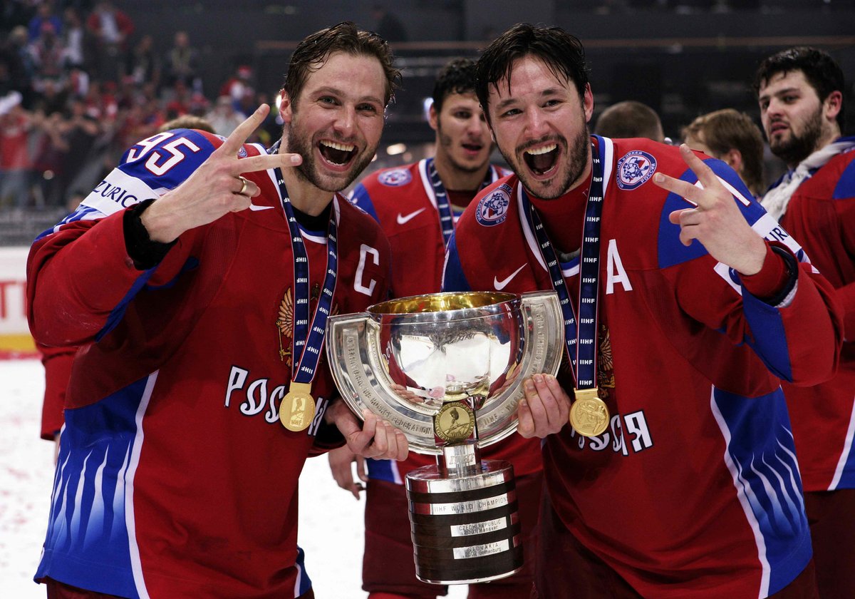 Россия хоккей сколько раз чемпионы. Ковальчук хоккеист 2008.