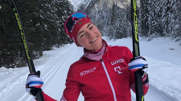 Правда ли что девушка Александра Большунова Анна Жеребятьева вытеснила из сборной России более перспективных лыжниц