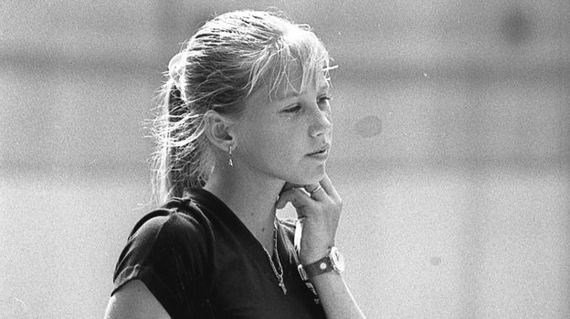 Анна Курникова: спортсменка или секс-символ? Редкие фотографии российской теннисистки из 90-х