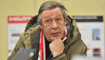 Михаил Ефремов.