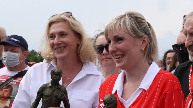 28�����. ������. ������� ����� ����� ���������� ���������. ���� ��������� �������, ��ݻ / Canon EOS-1D X Mark II