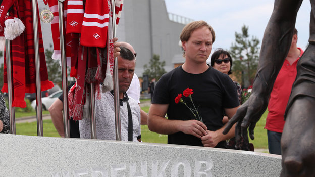 28�����. ������. Ӡ������ ������ ���������. ���� ��������� �������, ��ݻ / Canon EOS-1D X Mark II