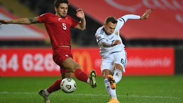 Румыния может убрать Россию из второй корзины жеребьевки отбора ЧМ-2022. Какой результат нужен сборной в Белграде?