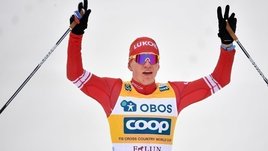 «Тур де Ски»: Большунов выиграл масс-старт, Якимушкин стал третьим. Онлайн