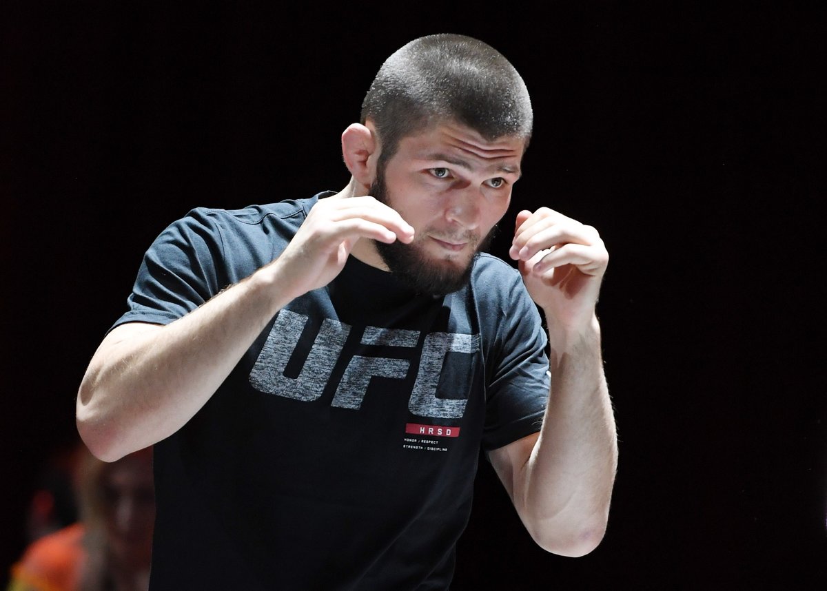 «Тормози! Шутишь, что ли?!» Как 20-летний боец организовал переход Хабиба в UFC