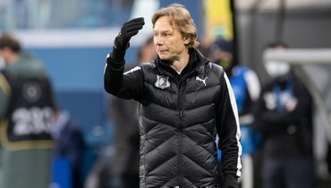 27 февраля. Санкт-Петербург. «Зенит» — «Ростов» — 2:2. Валерий Карпин.
