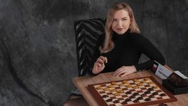 Польская шашистка поддержала россиянку и убрала флаг в матче за мировую корону. А как она выглядит?
