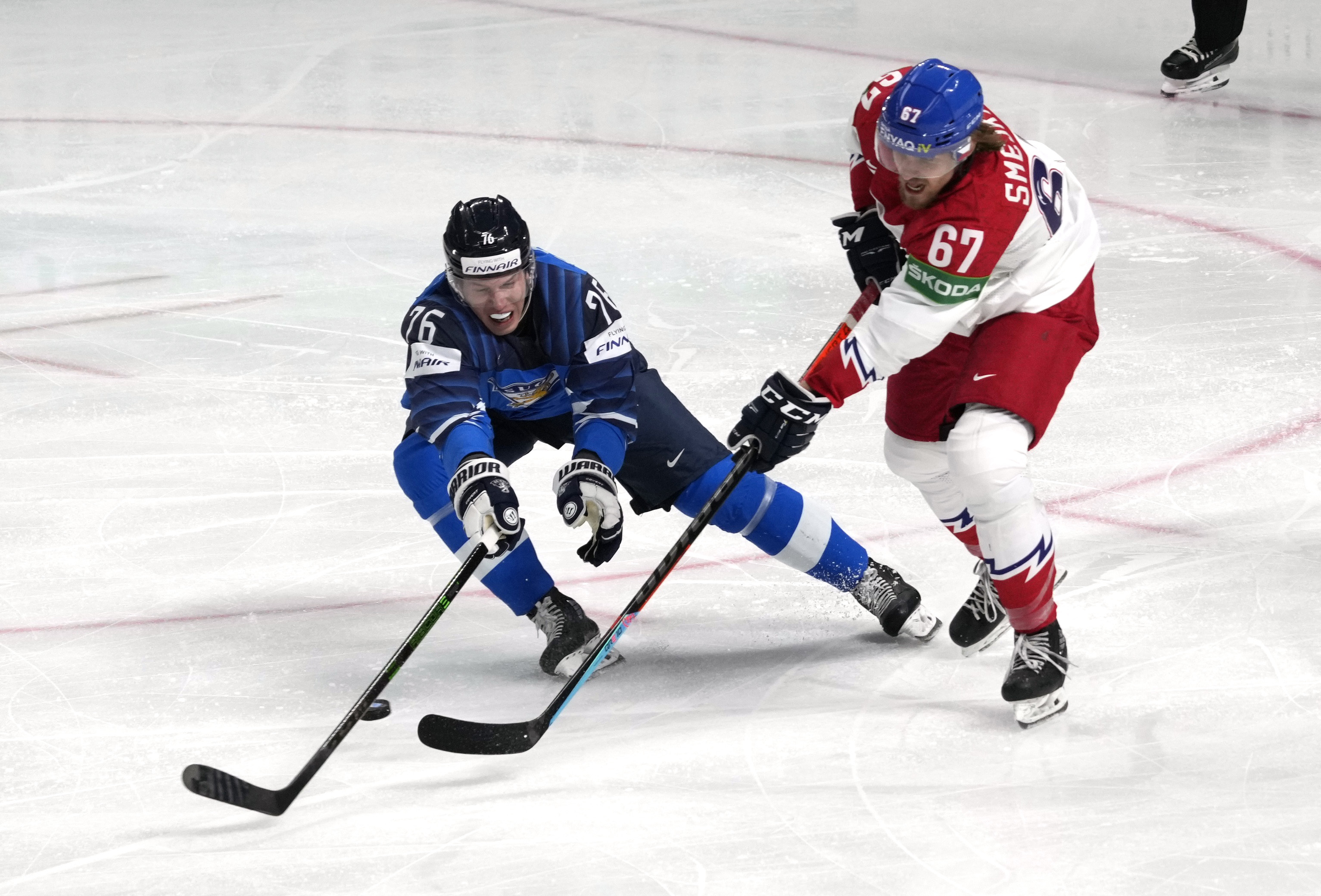 Хоккей чехословакии. Чехия Финляндия хоккей. Йере Саллинен. Чешский хоккей. Хоккей сборная Финляндии.