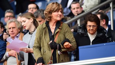 Мать Рабьо устроила конфликт с родственниками Погба и Мбаппе на трибуне во время матча Франция — Швейцария