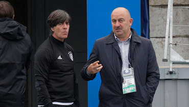 Черчесов высказался о кандидатуре Йоахима Лева на пост главного тренера сборной России