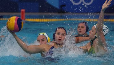 Женская сборная России по водному поло вышла в полуфинал Олимпиады и сыграет с США