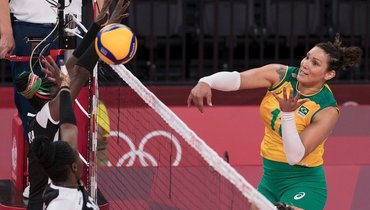 Волейболистка сборной Бразилии после матча с Россией покинула Олимпиаду из-за допинга