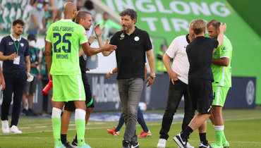 «Вольфсбург» исключен из Кубка Германии. Главный тренер Марк ван Боммел сделал шесть замен в матче